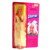 large_barbie_on_backing_English_white_7382_503.jpg